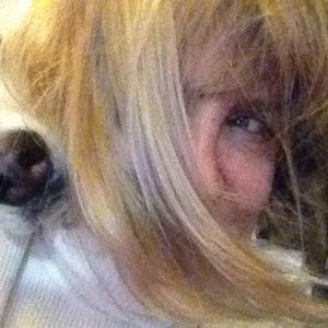 Meet your Posher, Deborrah